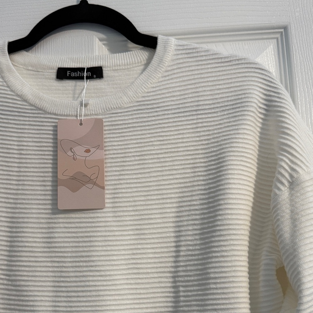 White Ribbed Sweater - Picture 2 of 3